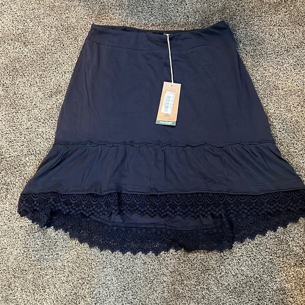 Brand new Prana skirt. Medium